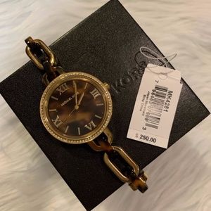 Michael Kors Delaney Chain Link Watch